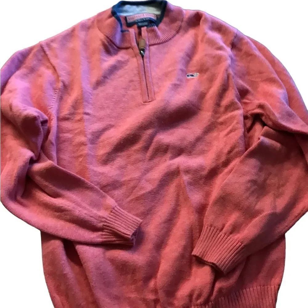 Vineyard Vines boys size medium cardigan excellent condition.